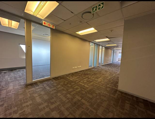 308M² OFFICE TO LET IN SANDTON CENTRAL